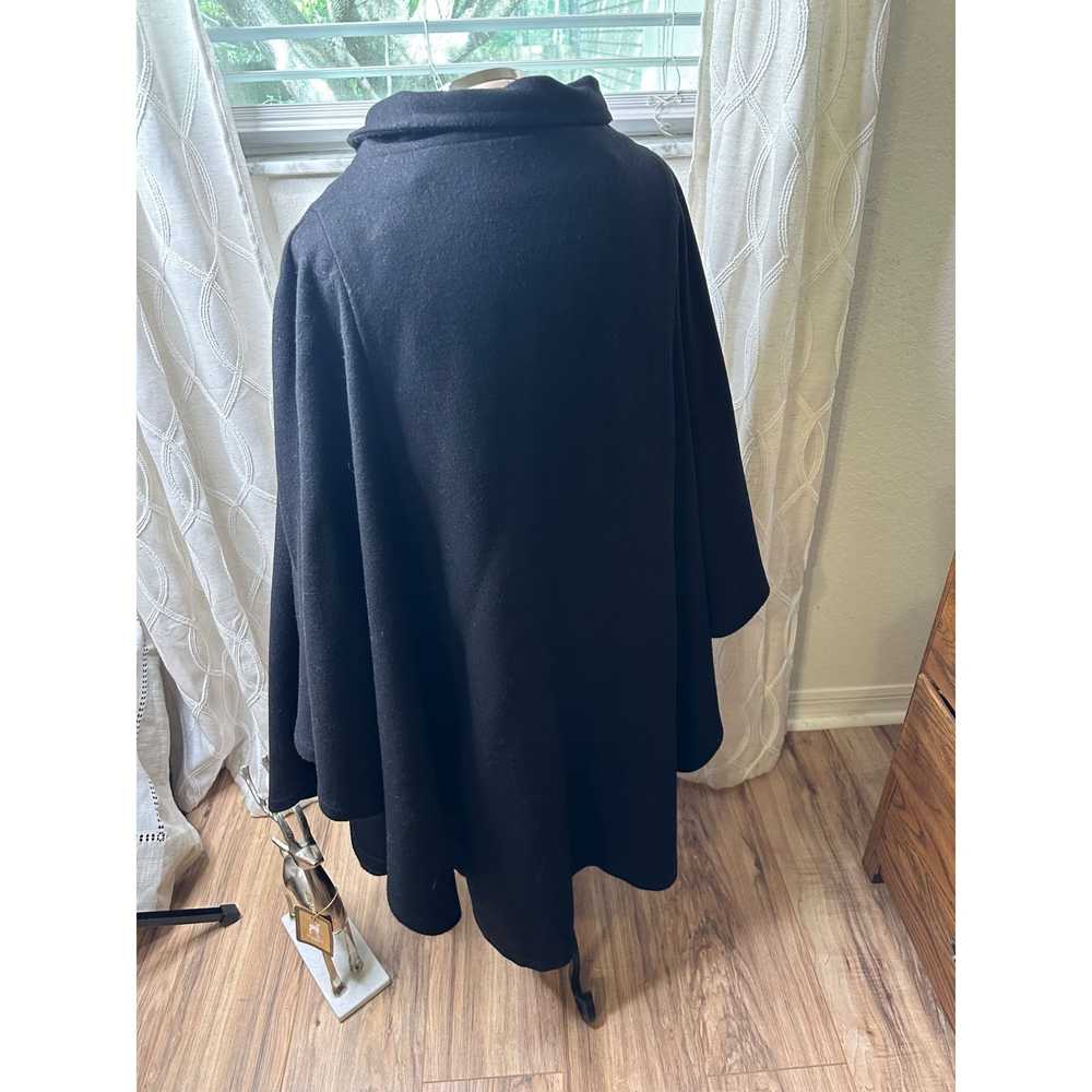 Vintage Vtg Black Wool Blend Cape Coat Button Clo… - image 4