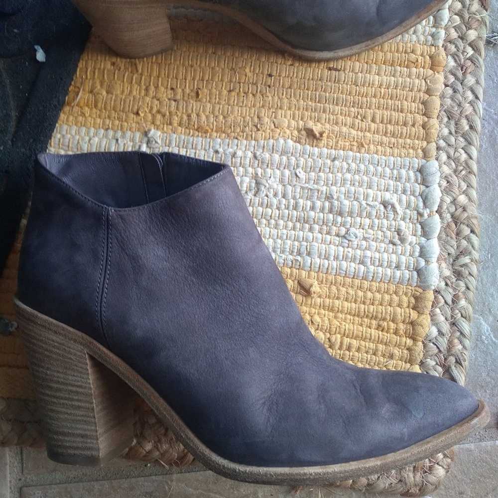 Vince Heeled Bootie. Shale gray. Size 8.5 - image 6