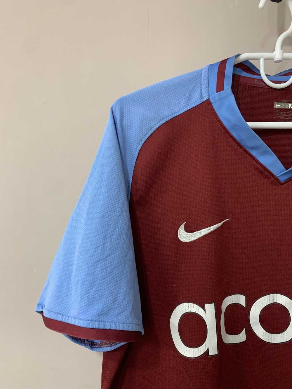 Nike × Soccer Jersey × Vintage Aston Villa Home F… - image 3