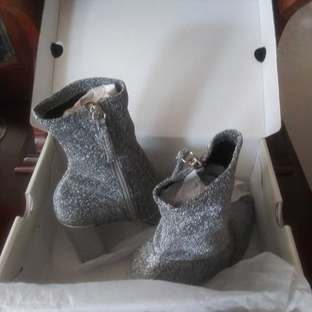 Pre-Owned Silver/Glitter Ankle Booties! - image 4