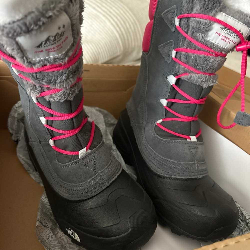 North face girls snow boots - image 2