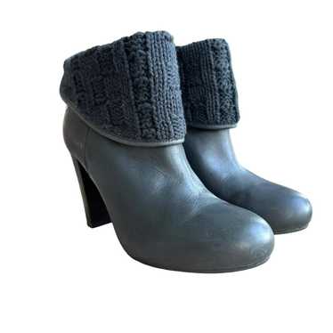 UGG Dandylion Heels - Black - Size 8 - image 1