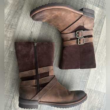 UGG Lorna Boots