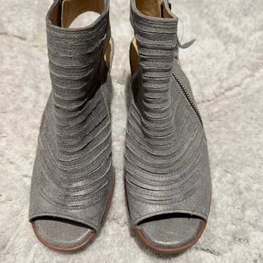 Paul Green Open Toe Booties