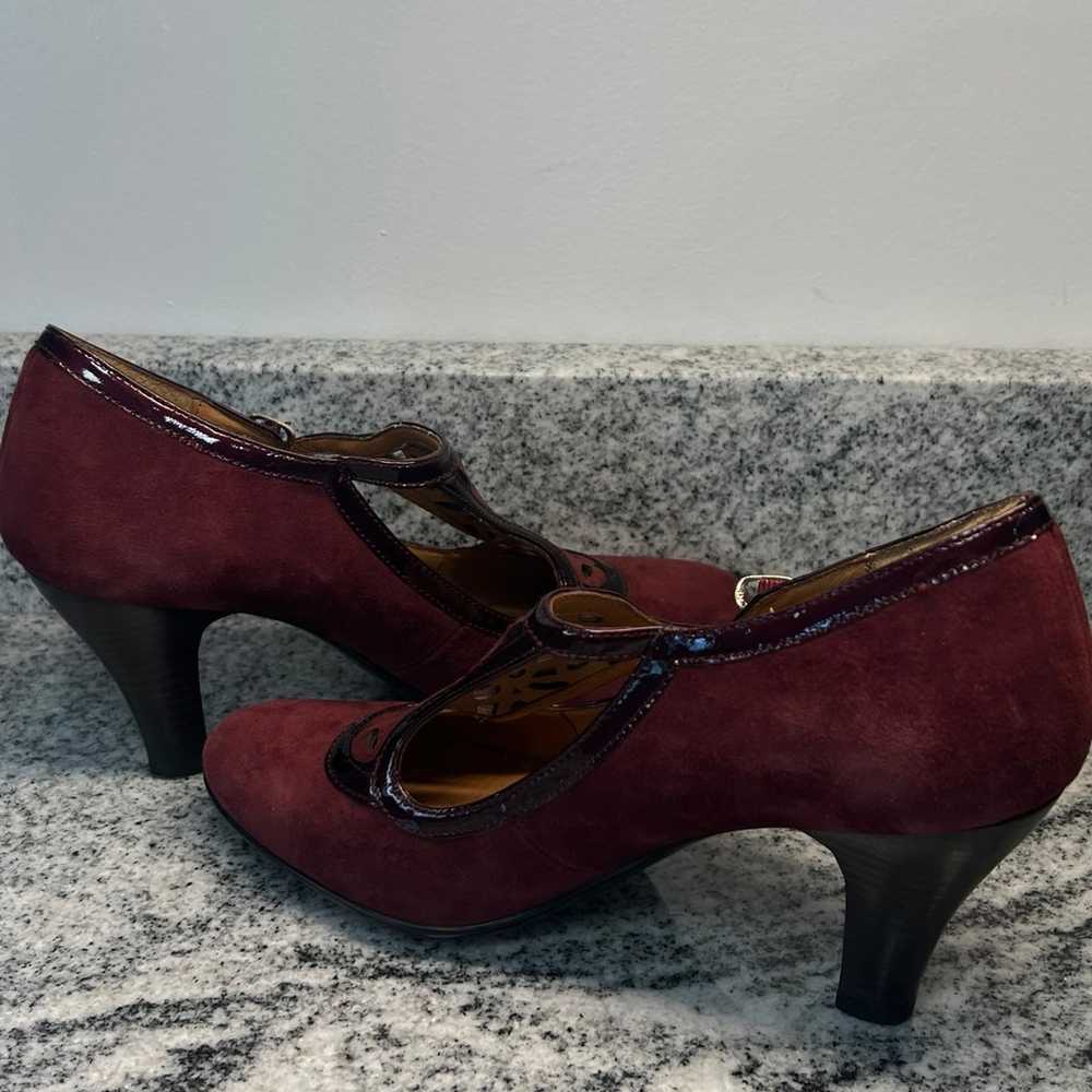 Sofft Vintage Inspired Holiday Party Heels 8.5 - image 8