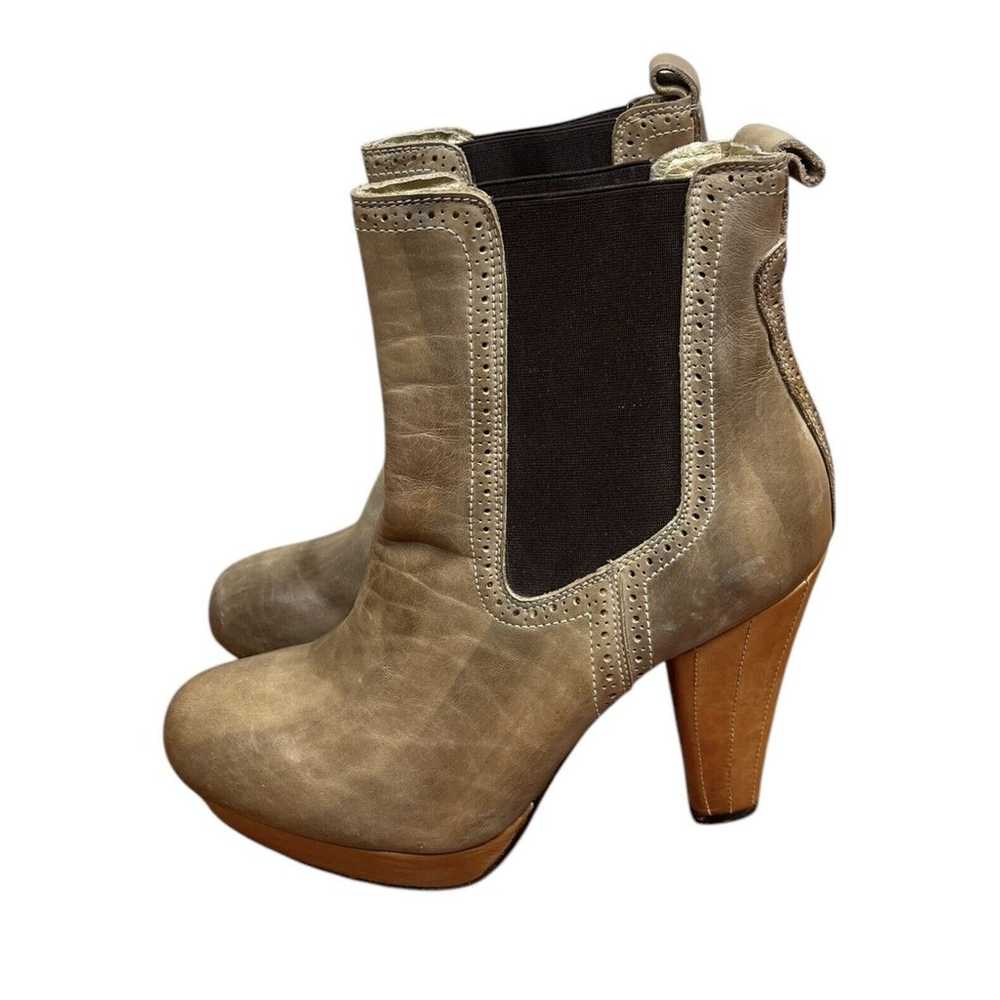 Bed Stu Brahmin Chelsea Pull On Heeled Boots Brow… - image 1