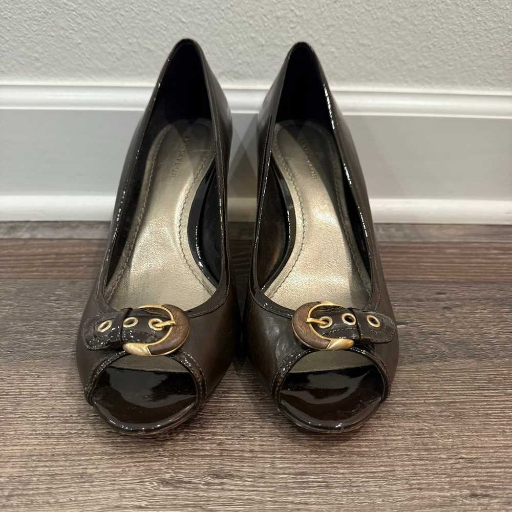 Y2K Vintage Ann Taylor Brown Leather Peeptoe Pump… - image 3