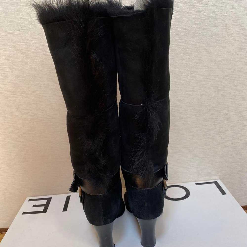 Black suede boots with fur. - image 3