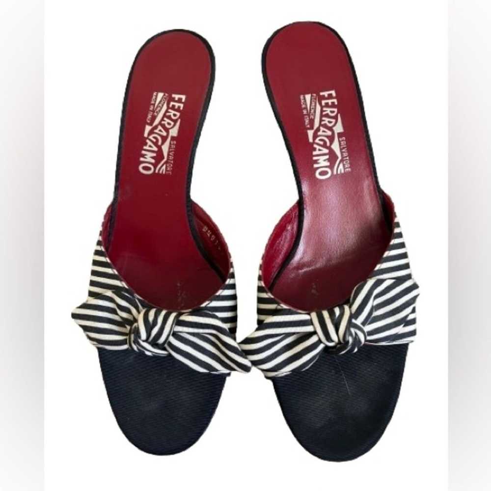 Vintage Salvatore Ferragamo Striped Bow Kittwn He… - image 2