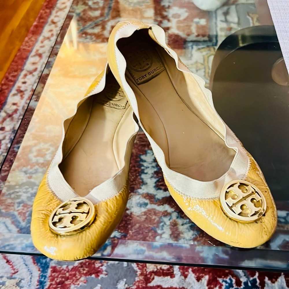 Tory Burch patented  leather flats - image 11