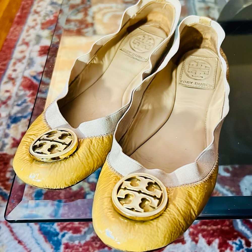 Tory Burch patented  leather flats - image 3