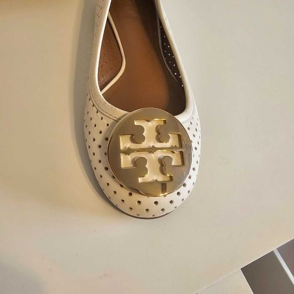 TORY BURCH Perforated Beige Flats Leather Women S… - image 3