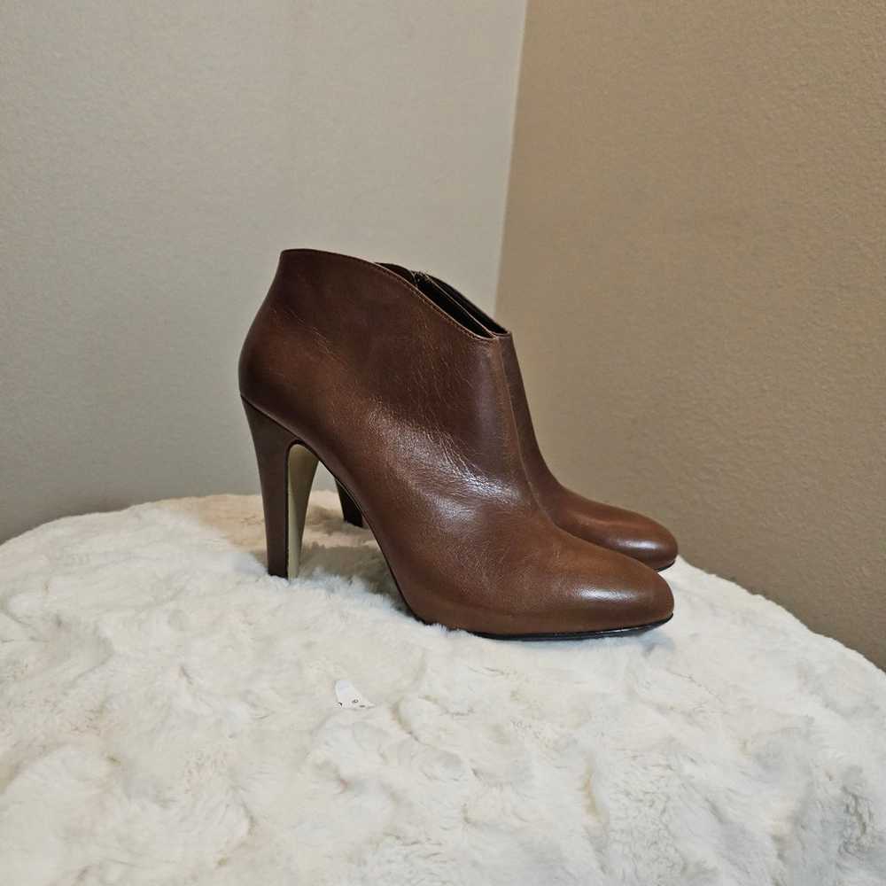 NWOT Adrienne Vittadini Women's Brown Leather Boo… - image 2