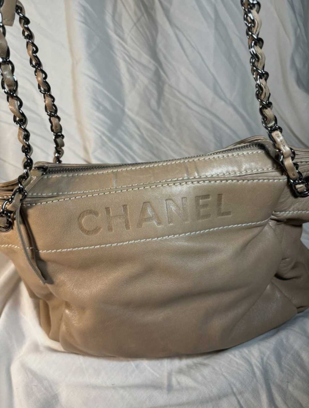 Chanel CHANEL Lax Accordion Lamb skin Light Beige… - image 4