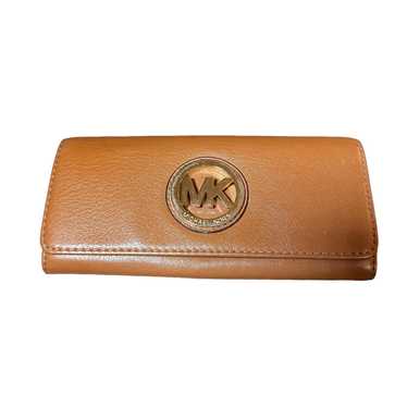 Michael Kors Fulton Flap Continental Leather Wall… - image 1