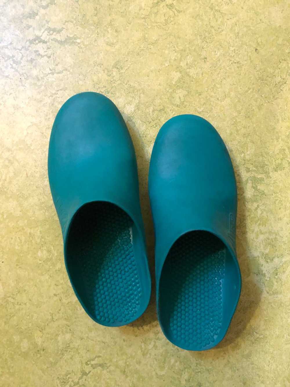 Calzuro Classic Clogs (38-39) | Used, Secondhand,… - image 4