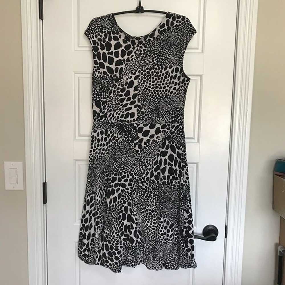 Liz Claiborne Bubble Hem Dress Women's 10 V-Neck … - image 2