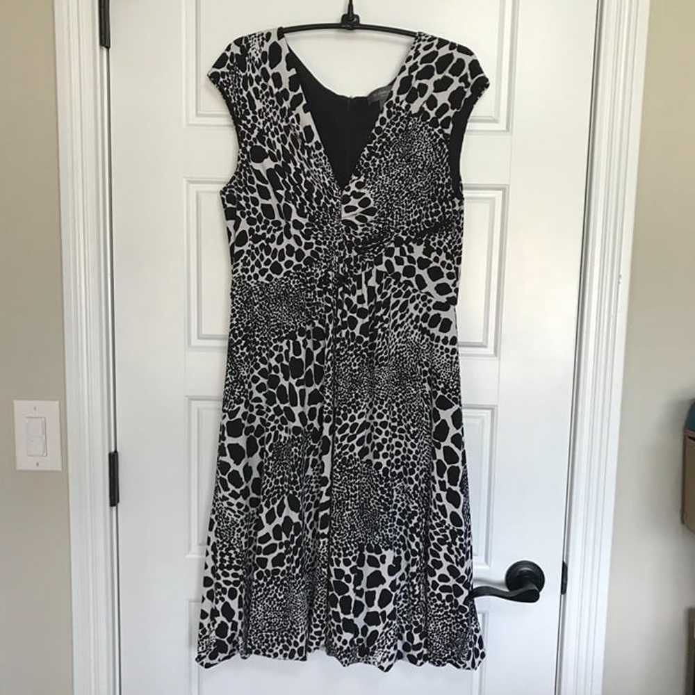 Liz Claiborne Bubble Hem Dress Women's 10 V-Neck … - image 3