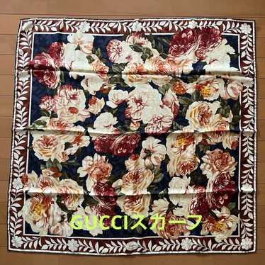 GUCCI Flower Pattern Silk Scarf 100 - Navy/Cream/… - image 1