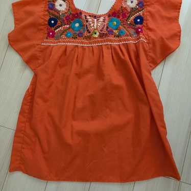 Vintage embroidered orange top, size M. - image 1