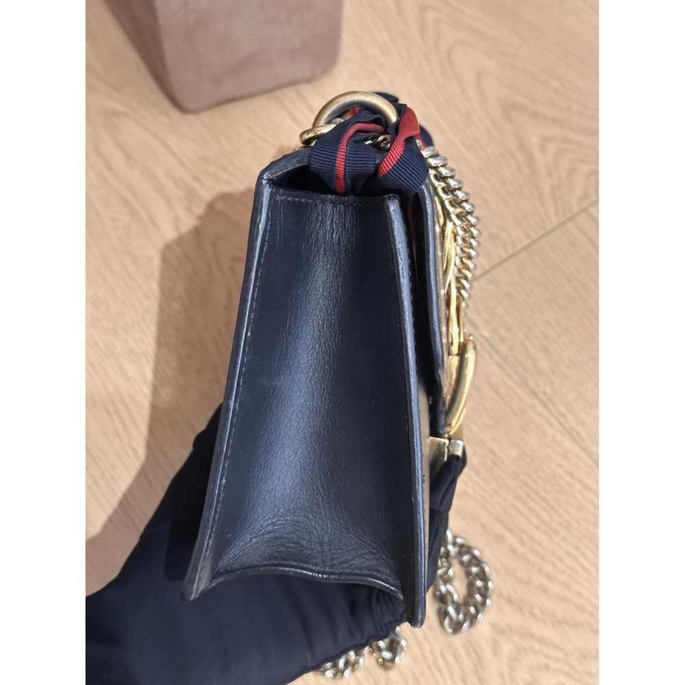 Gucci Sylvie Flap Chain leather crossbody bag - image 5