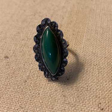 Ring sterling w/ a chalcedony stone size 5