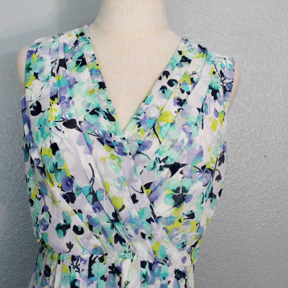 LIZ CLAIBORNE Spring Floral V Neck Pleated Skirt … - image 3