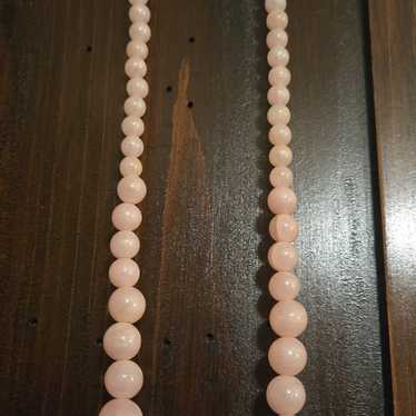 Beautiful pink beaded necklace - image 1