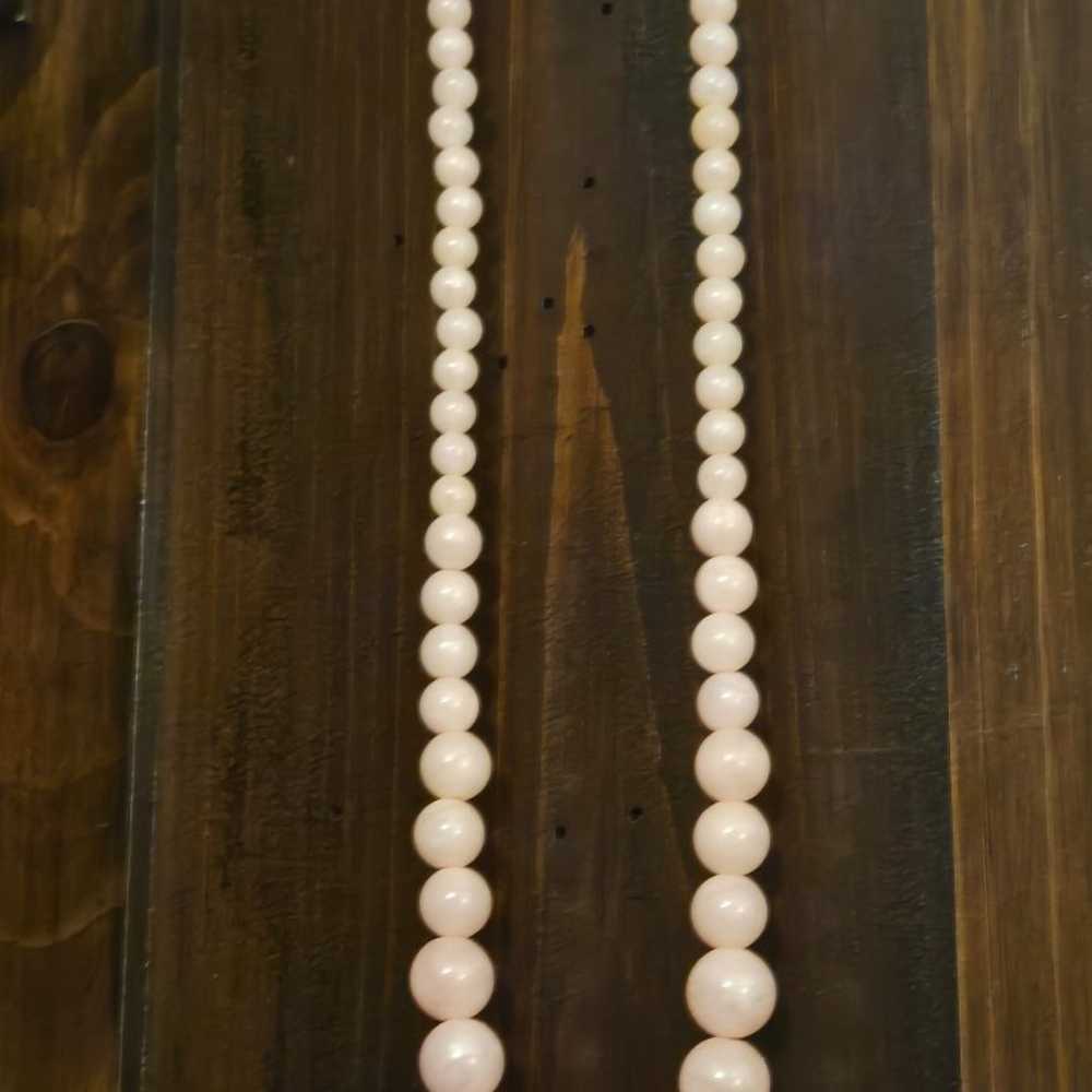 Beautiful pink beaded necklace - image 4