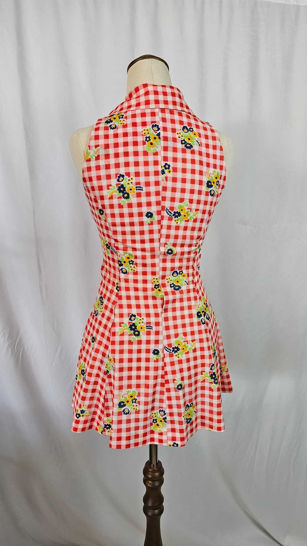 "Vintage 1970s Bindi of Melbourne Red Gingham Flo… - image 6