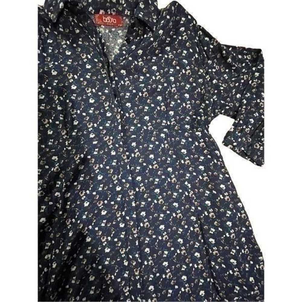 Women’s Baya navy floral midi button down collar … - image 4