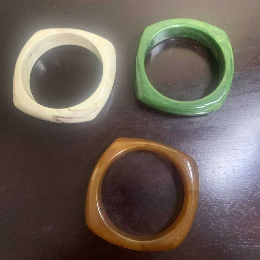 Lot 0f 3 Stackable Chunky Plastic Bangle Bracelet… - image 3