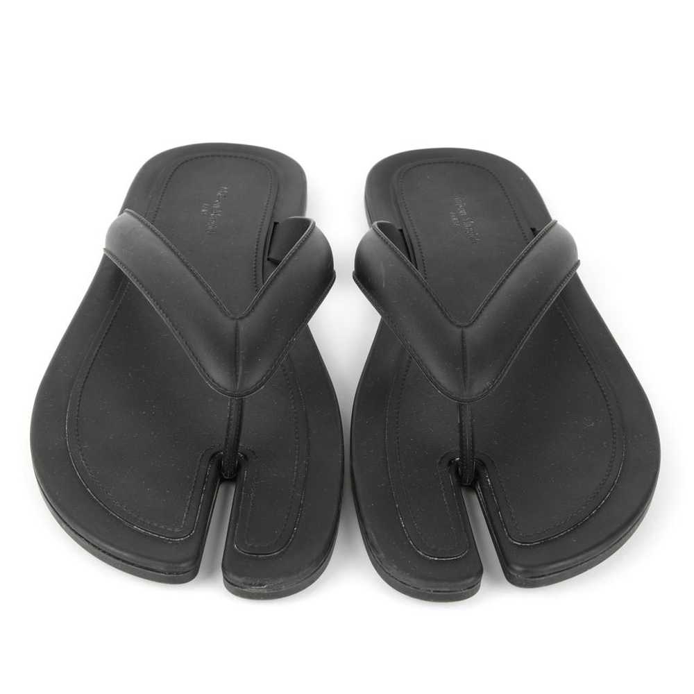 Maison Martin Margiela Tabi flip flops - image 3