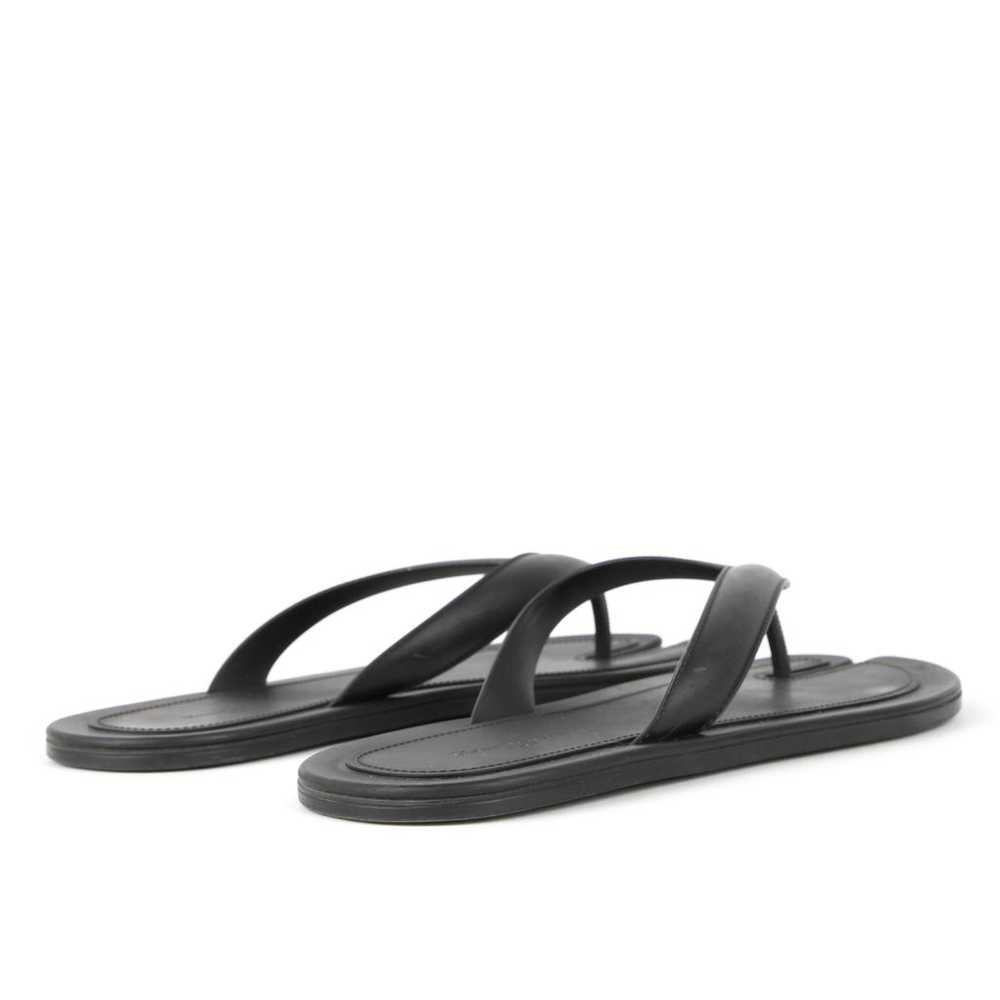 Maison Martin Margiela Tabi flip flops - image 4