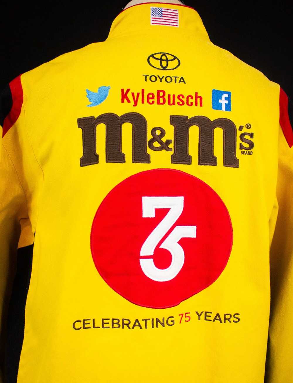 NASCAR × Vintage Kyle Busch M&M's Nascar Racing J… - image 5