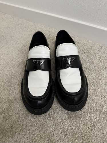 Prada BLACK/WHITE PRADA LOAFERS