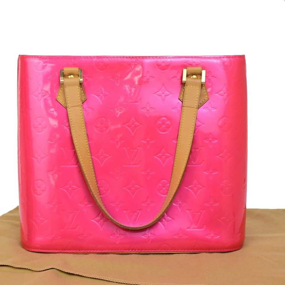 Louis Vuitton Reade Pink Patent Leather Shoulder … - image 2