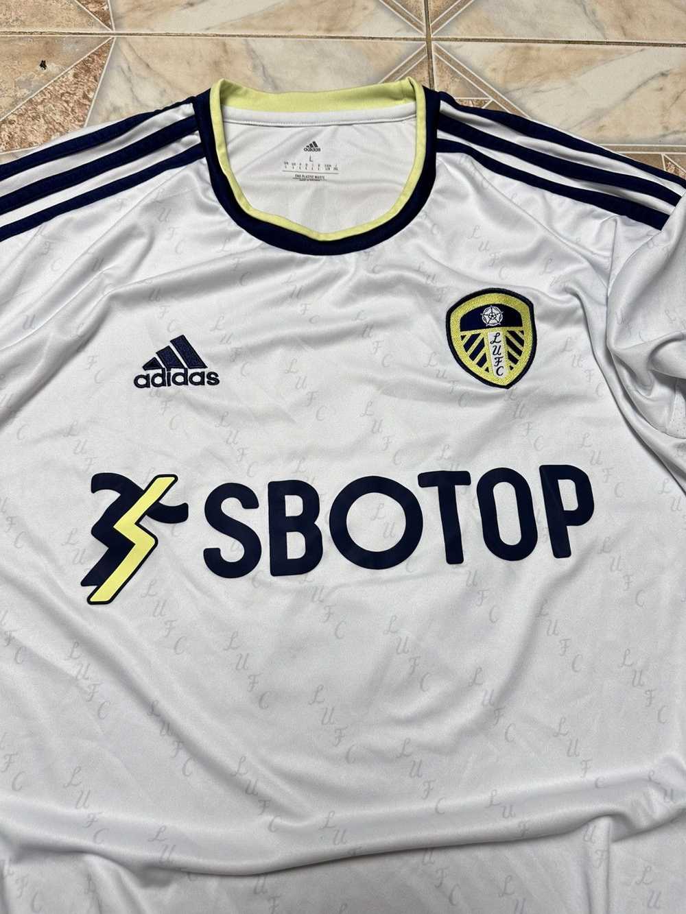 Adidas × Soccer Jersey × Vintage LEEDS ADIDAS 202… - image 10