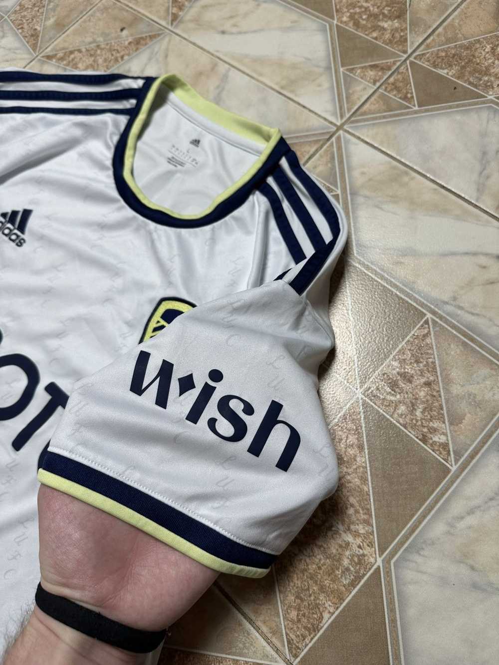 Adidas × Soccer Jersey × Vintage LEEDS ADIDAS 202… - image 5