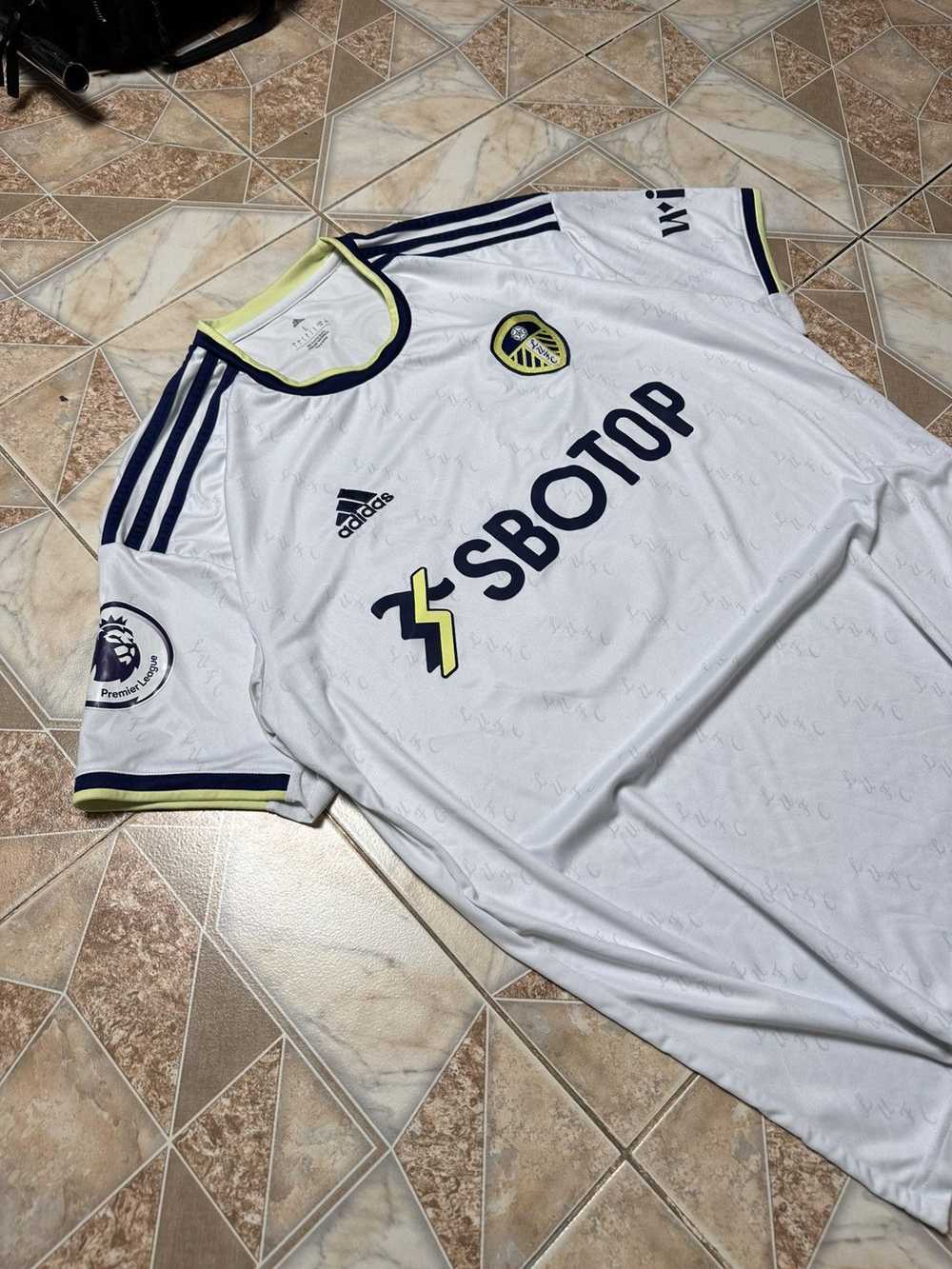 Adidas × Soccer Jersey × Vintage LEEDS ADIDAS 202… - image 6