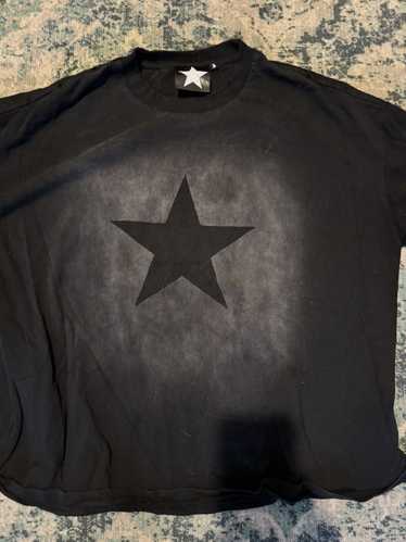 Streetwear × Vintage Rebels International Star Tee