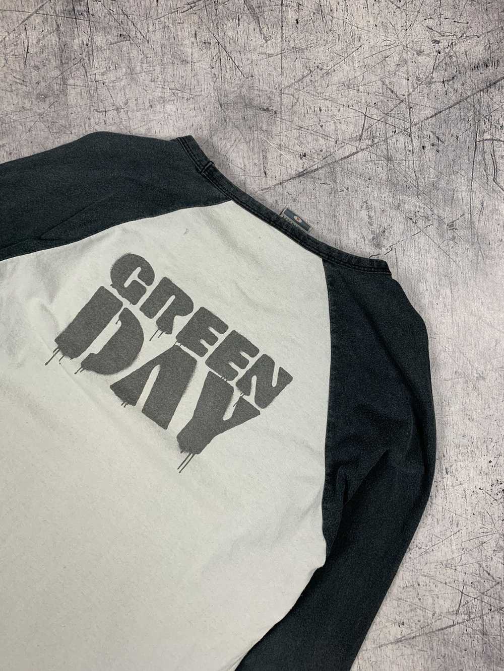 Band Tees × Rock Tees × Vintage Vintage Green Day… - image 9