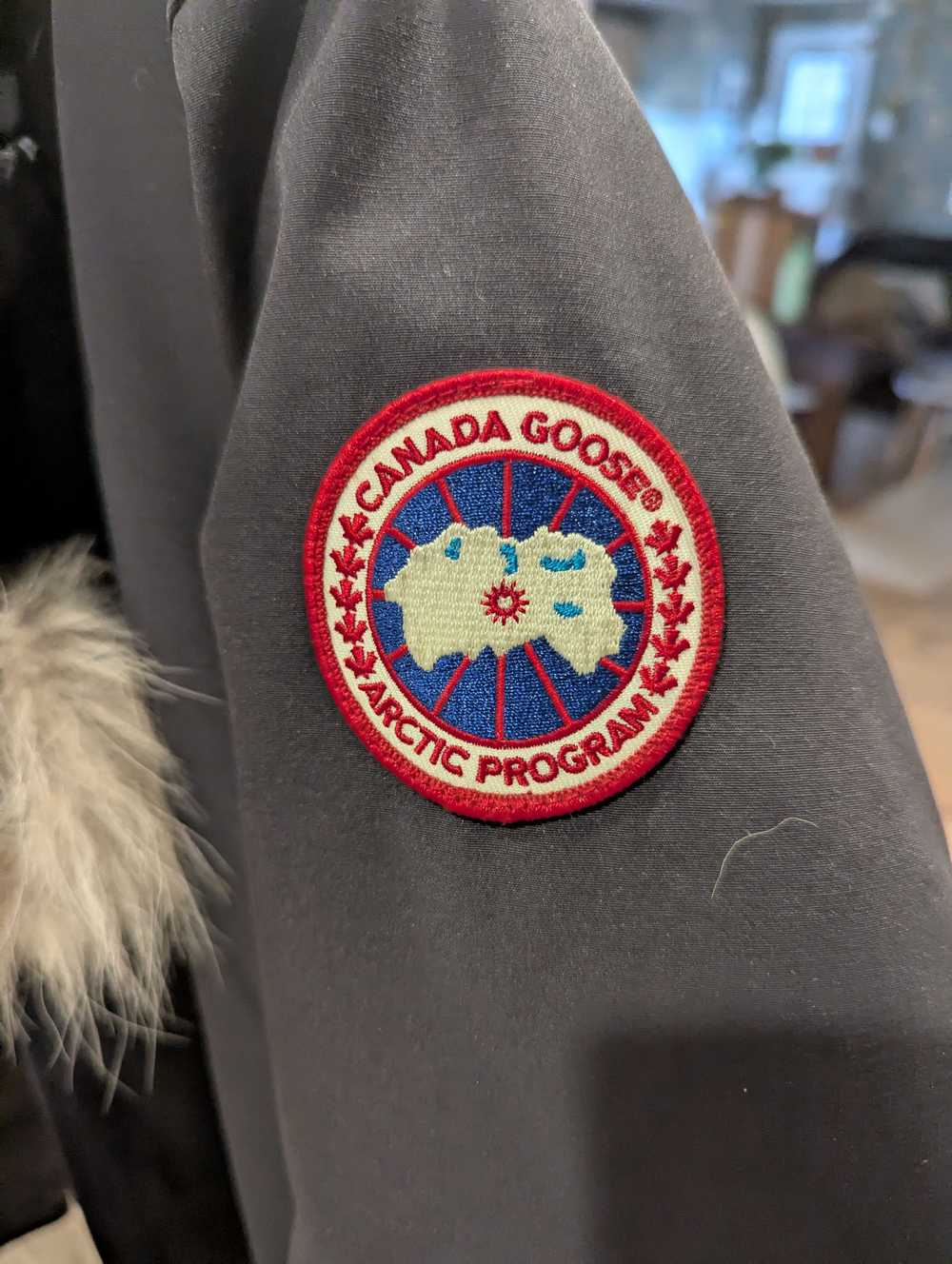 Canada Goose Canada Goose Down Parka - image 5