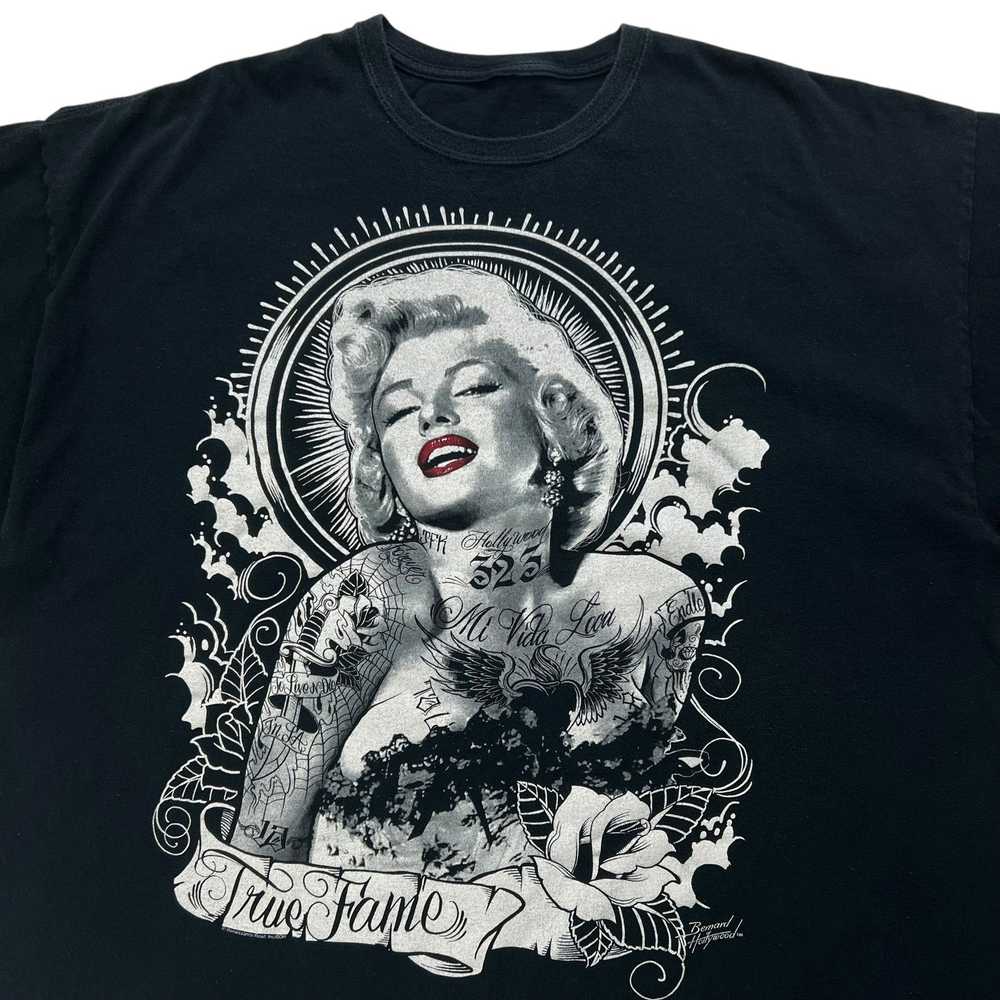 Vintage Y2K Marilyn Monroe tattoo True Fame tee (… - image 4