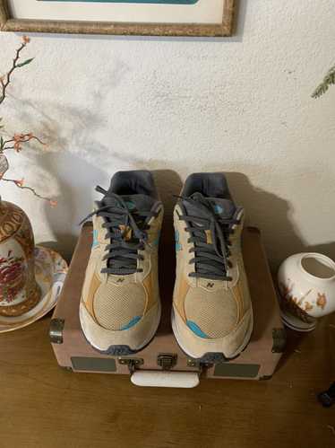 J.Crew × New Balance J Crew x New Balance 2002R sn