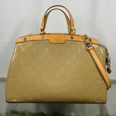 LOUIS VUITTON Vernis Brea MM Blanc Corail