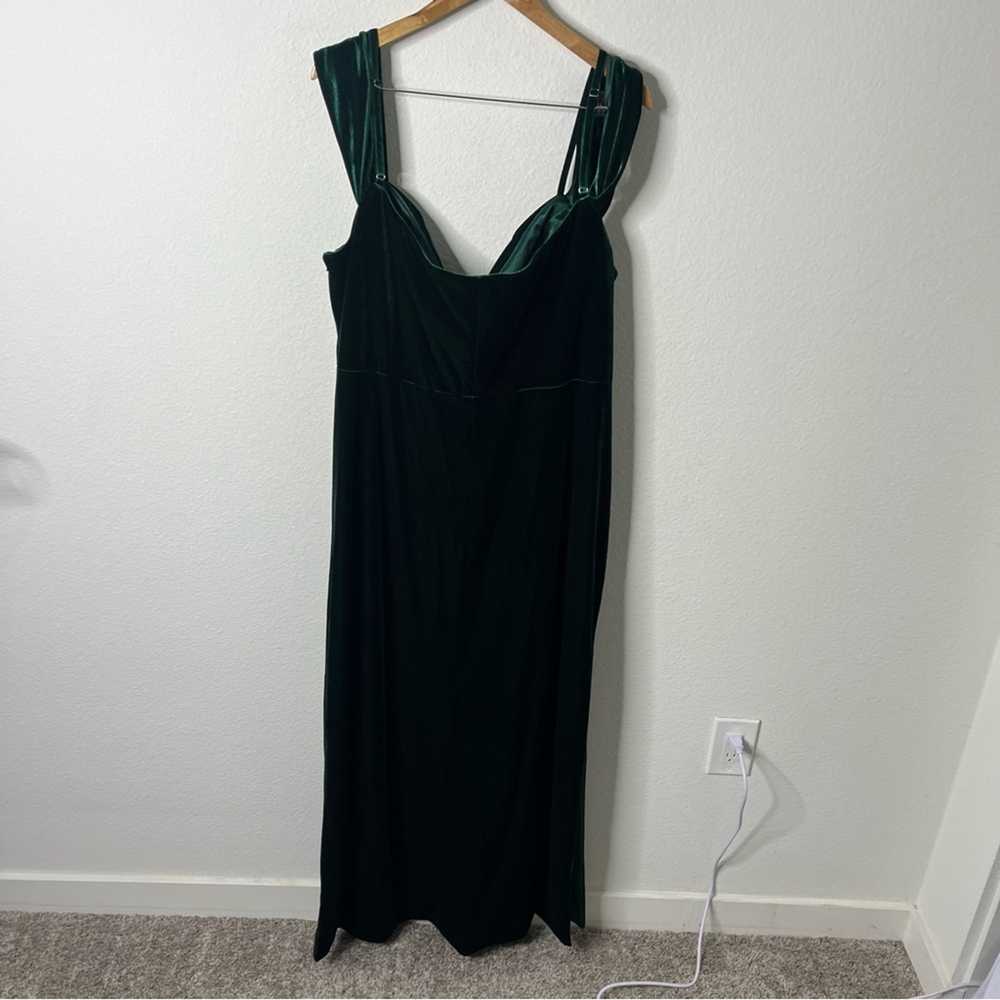 Revelry Emerald Green Velvet Sienna Maxi Dress Wo… - image 4