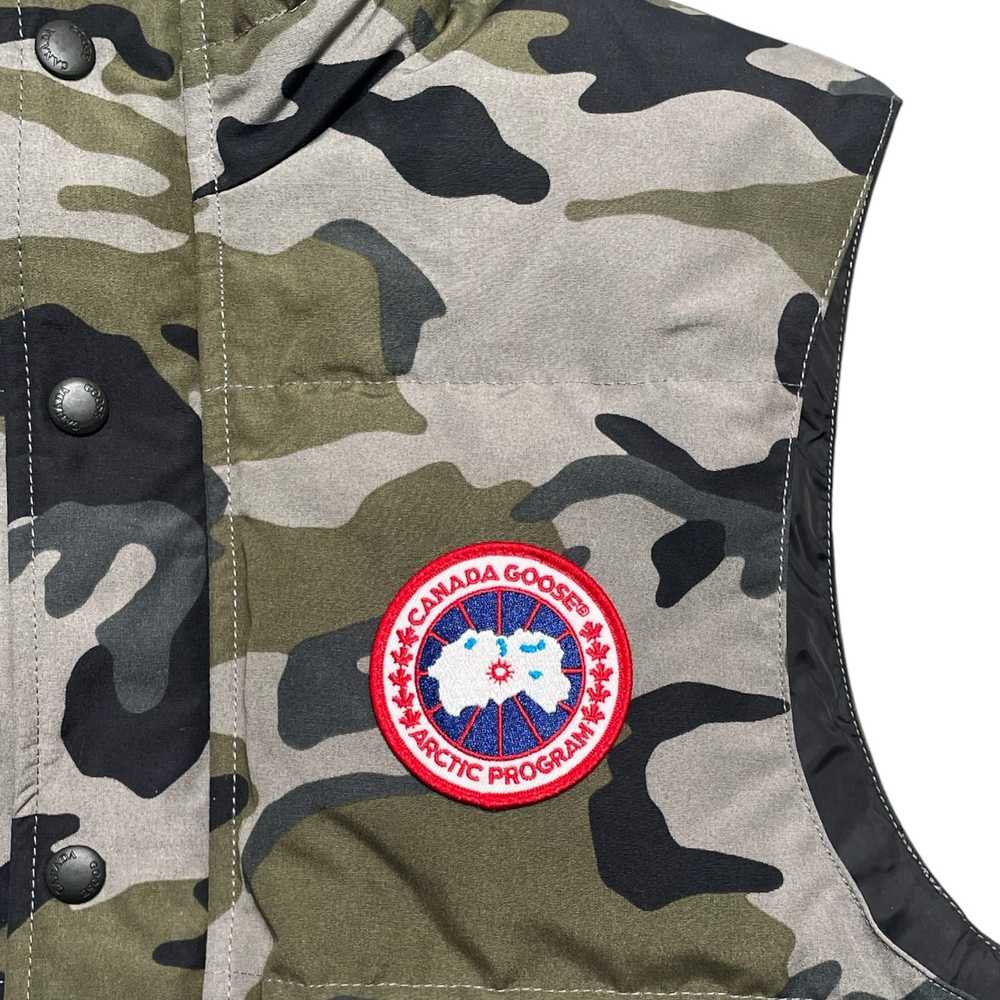 Canada Goose Garson Down Vest Camouflage - image 3