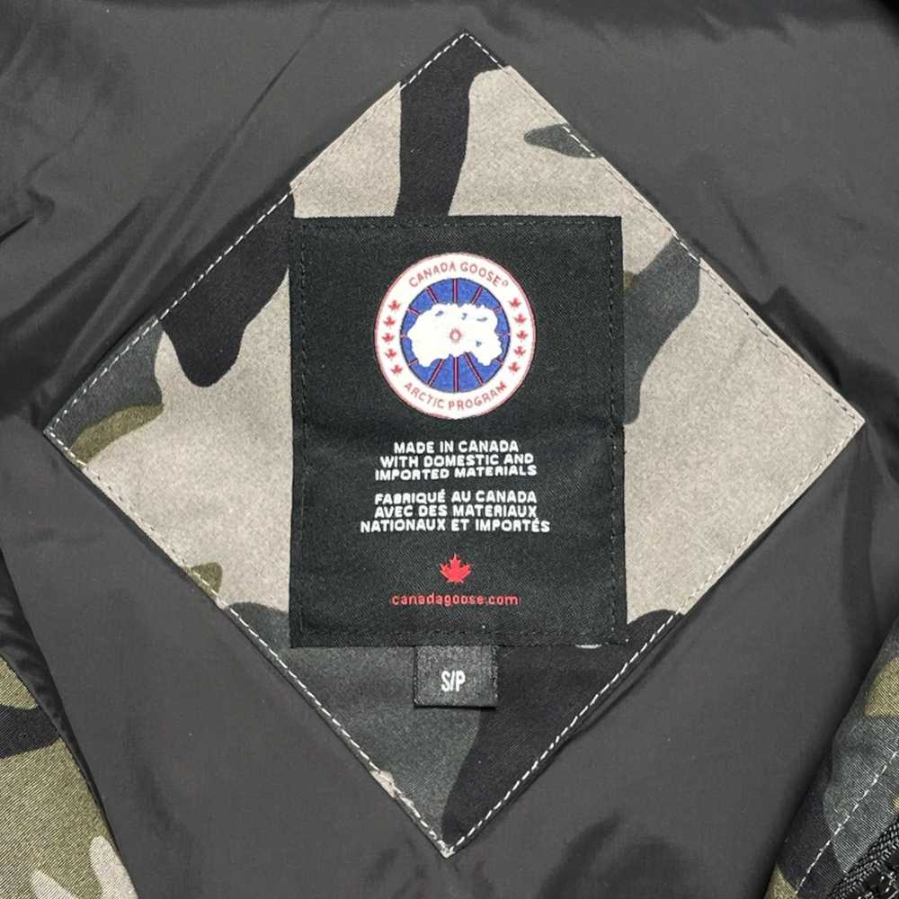 Canada Goose Garson Down Vest Camouflage - image 4