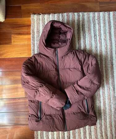 Aritzia Super World The Super Puff₂O Rainstop (XL)